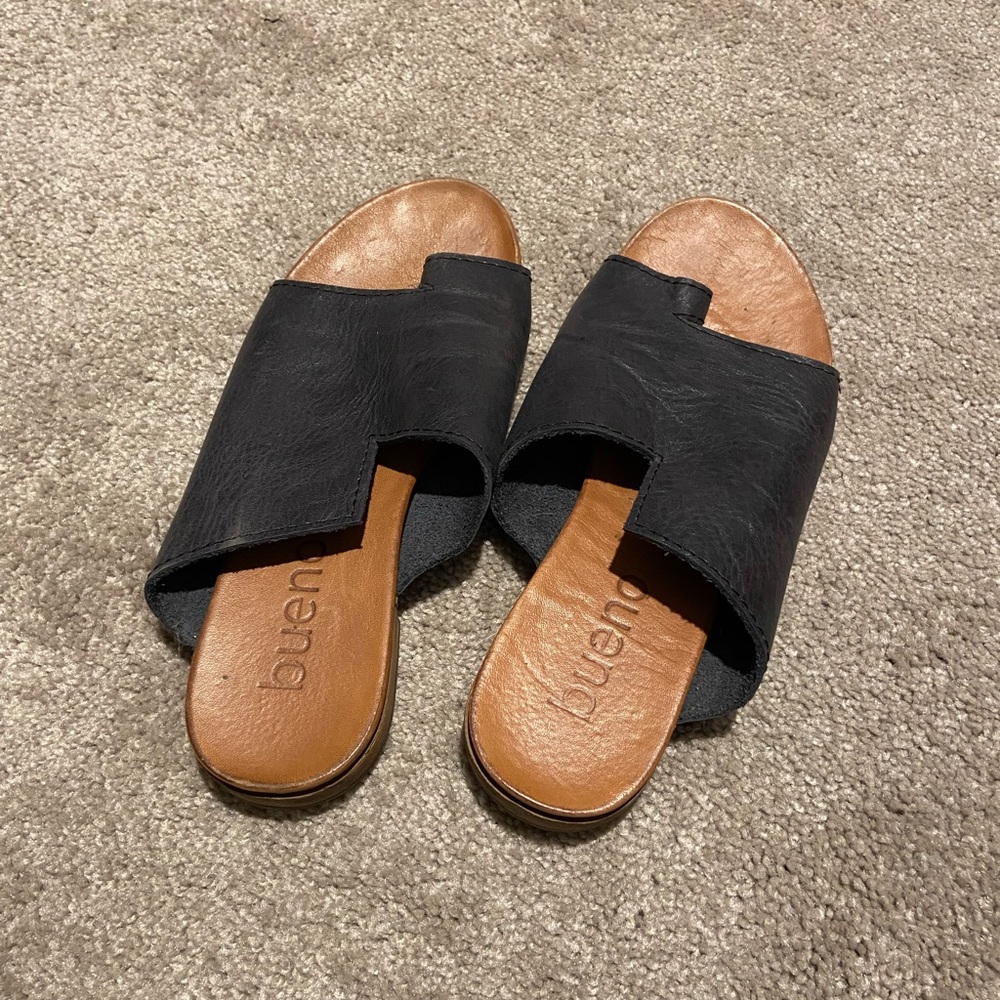 Bueno black leather sandals